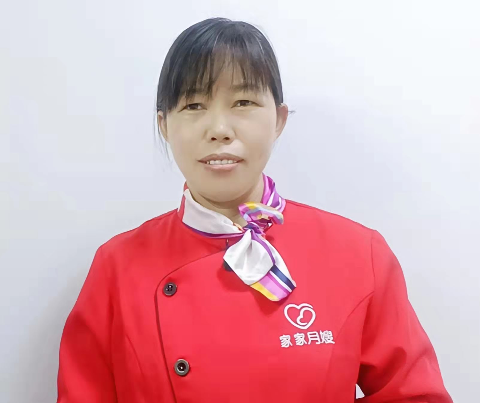 何芳