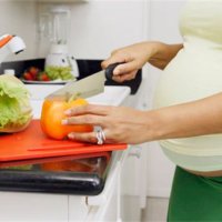 这些容易引起宫缩的蔬菜，孕妈们请慎吃！