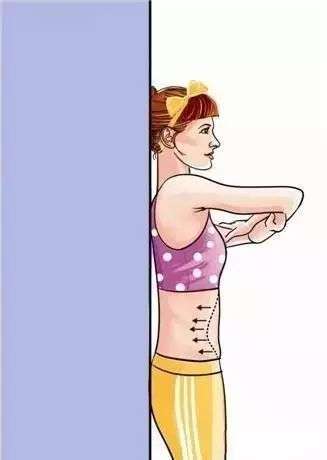 动作1:站姿收腹